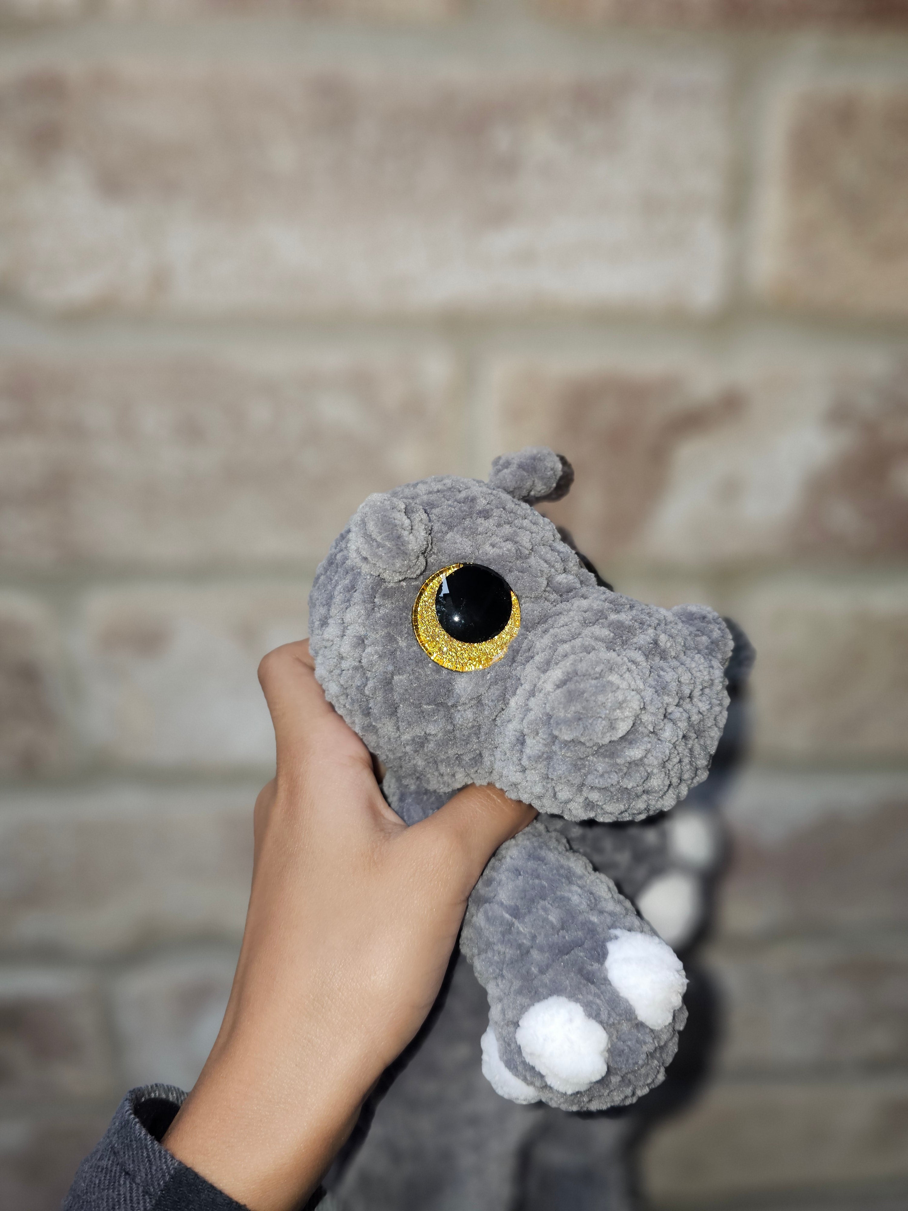 Hippo snuggler