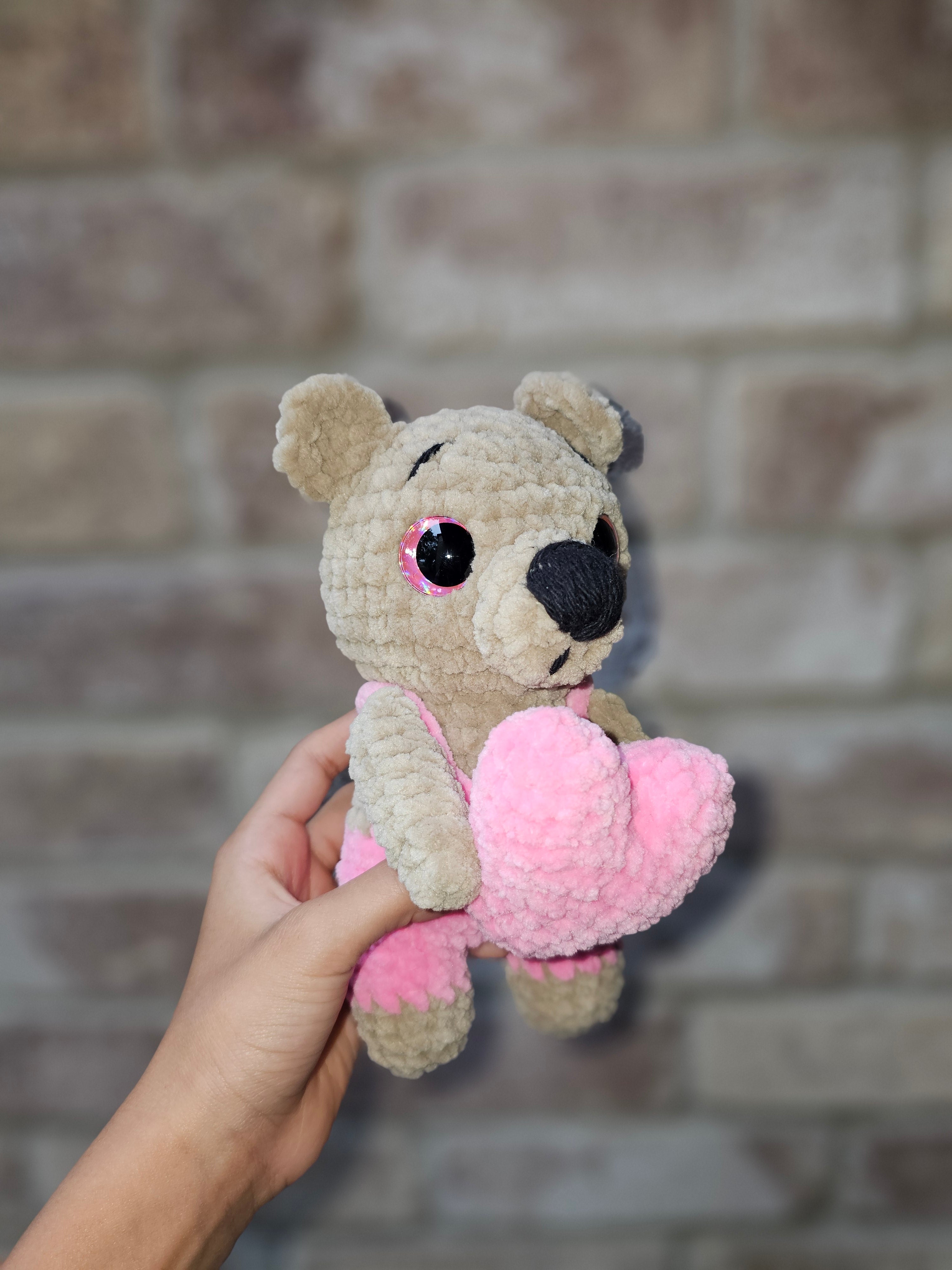 Heart teddy bear